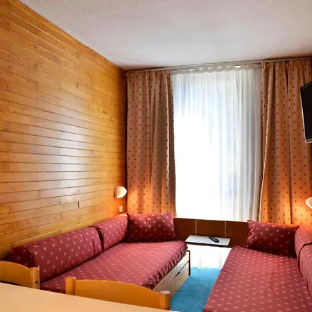 Saint Jacques A - Pour 4 Personnes 19 *